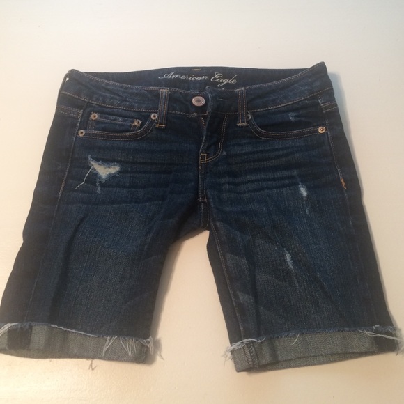 American Eagle Bermuda Shorts