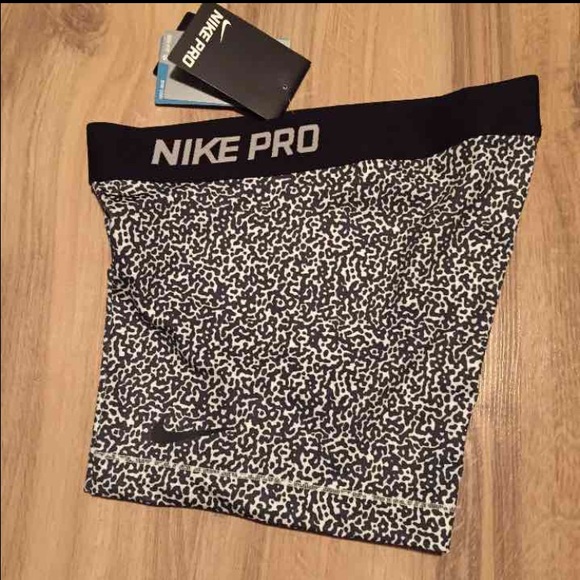 Nike Other - 🚫reserved for @gl_closet