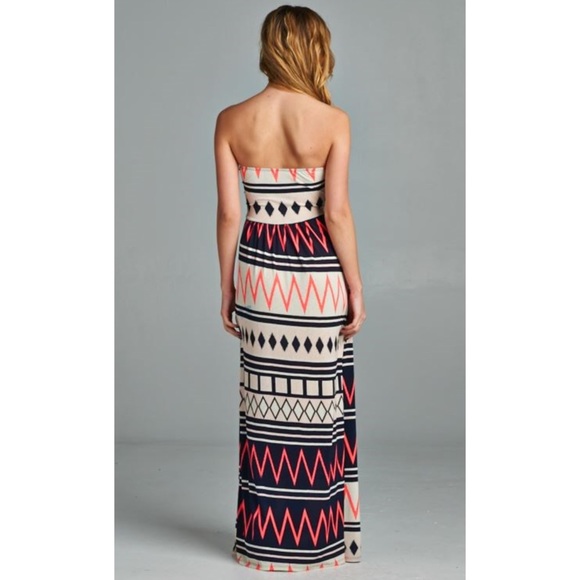 ❤️ Chevron Maxi Dress ❤️ - Picture 2 of 4