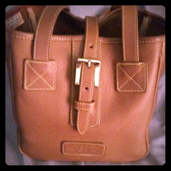 Dooney and Bourke shoulder bag