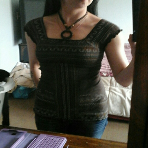 Cute brown pattern shirt