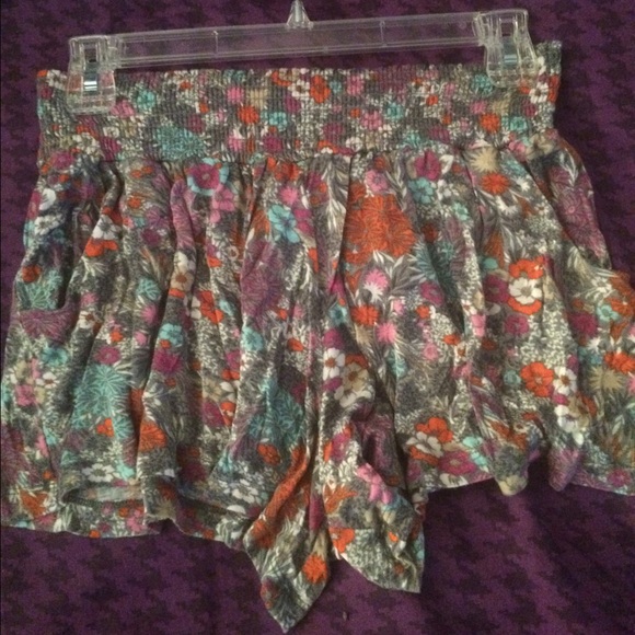Flower shorts