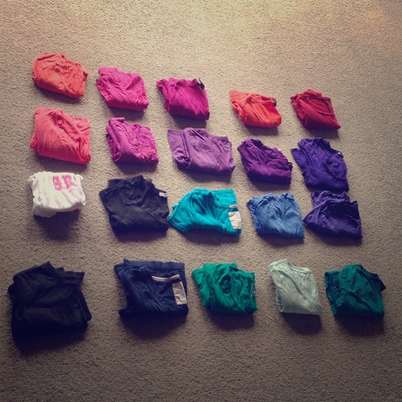 20 assorted multicolored T-shirts
