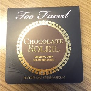 TOO FACED - chocolate soleil BRONZER.