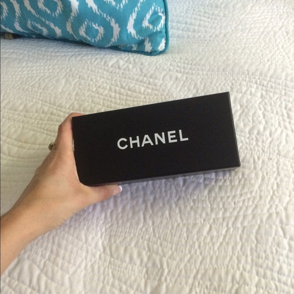 Chanel sunglasses box