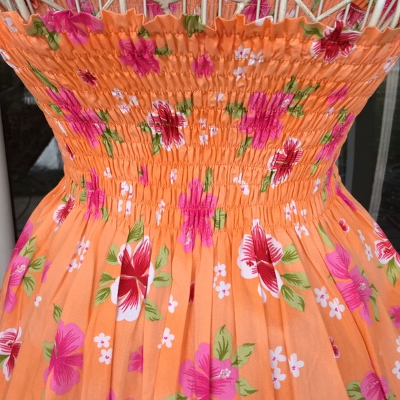 Benetton Beautiful Vintage Hibiscus Summer Dress - Picture 2 of 4