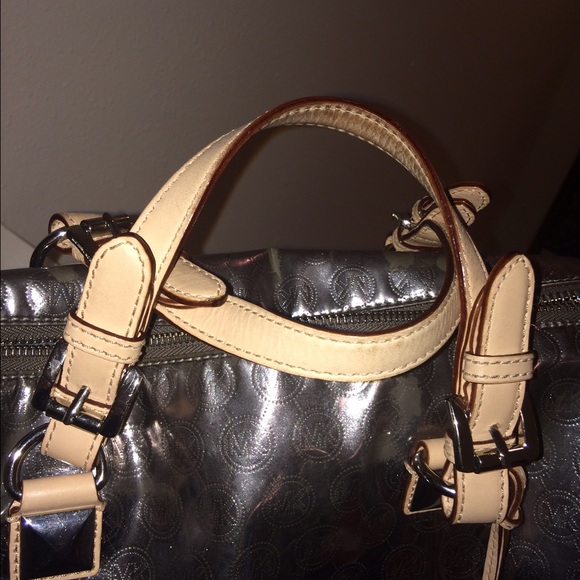 SOLD - Picture 4 of 4