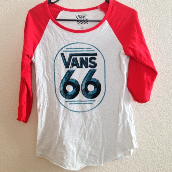 VANS 3/4 sleeve shirt