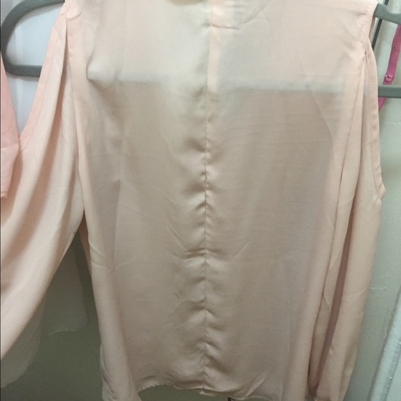 Sheer pink button down blouse - Picture 2 of 3