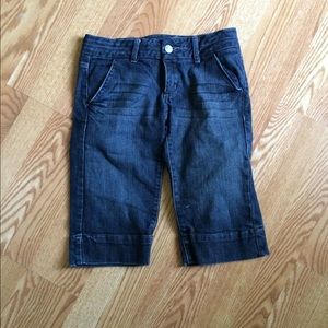 Charlotte Russe capris