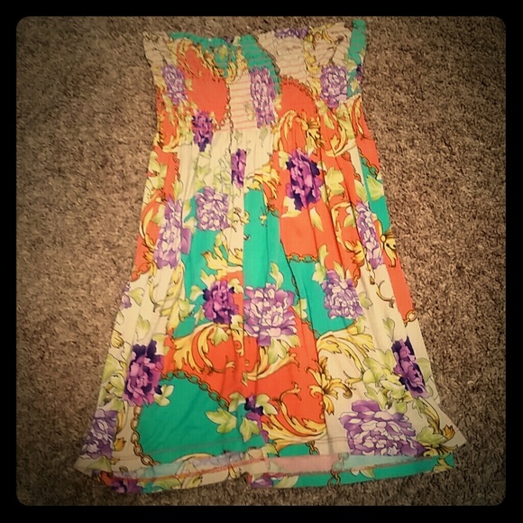 Decorative, floral short dress