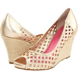 Lilly Pulitzer gold wedges. Flash sale!