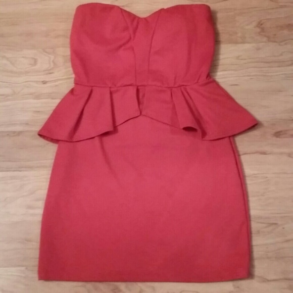 Red party dress