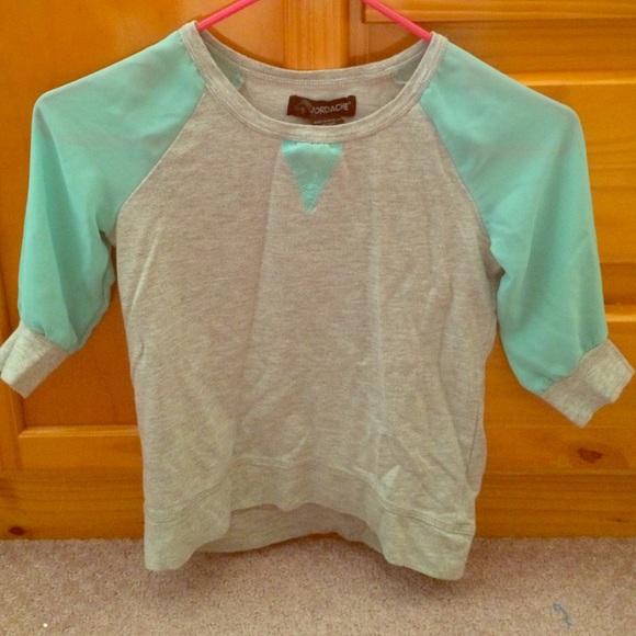 mid-sleeve top💎