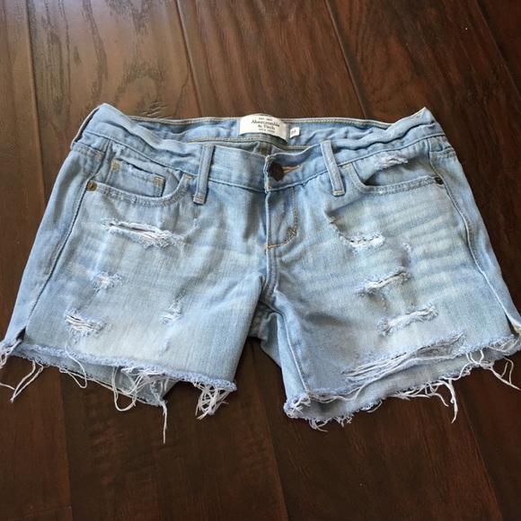 Abercrombie& Fitch shorts