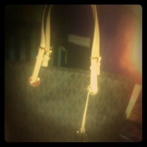 New Michael Kors handbag