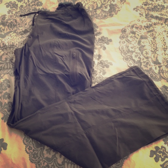 Columbia Omni Shield grey pants