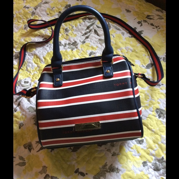 Tommy Hilfiger purse