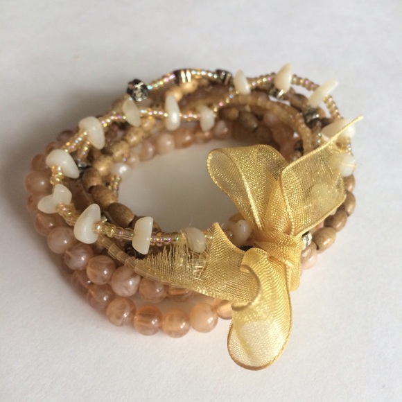 10 Beige/Tan Bracelets