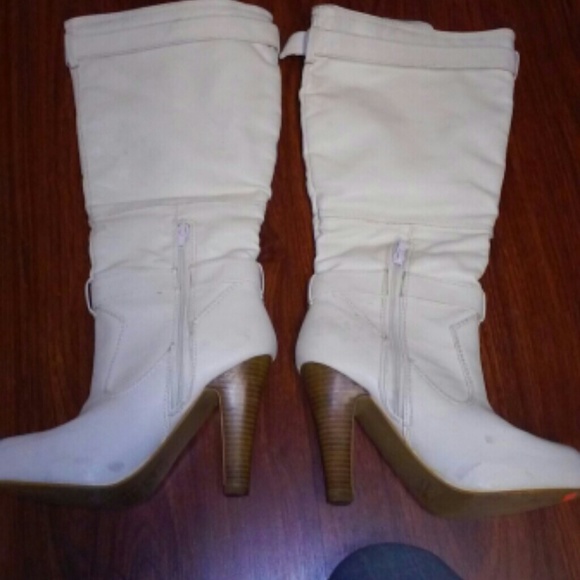 Women's White heel boots - Picture 1 of 2