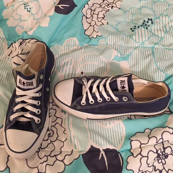 Converse Shoes - Navy converse sneakers
