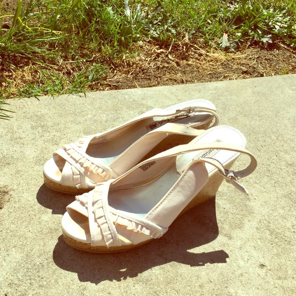 Baby pink, American Eagle, wedges