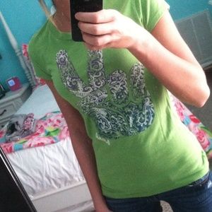 Juniors Aeropostale size small Graphic Tee