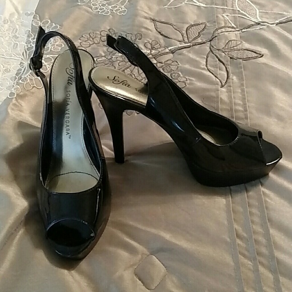Peep toe heels