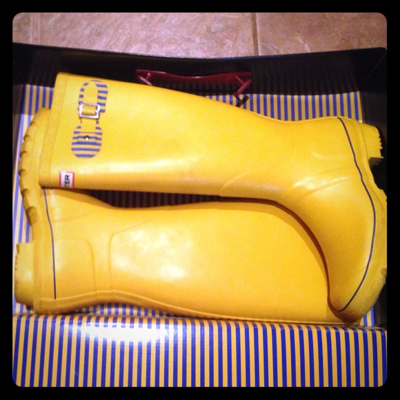Yellow Hunter Festival Tall Rain Boots US 9