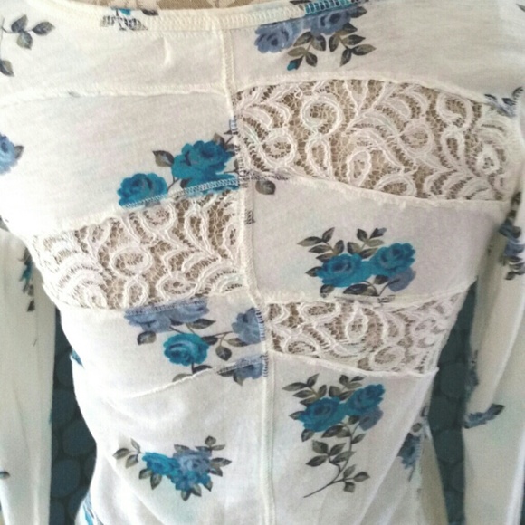 Decree Top - Picture 3 of 4