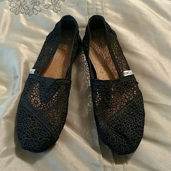 Toms