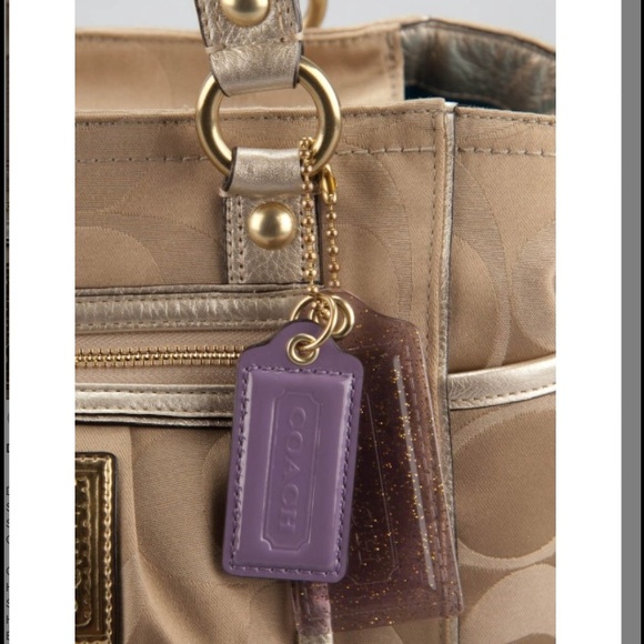 🚫SOLD Coach Poppy Book Tote Signature - Picture 3 of 4