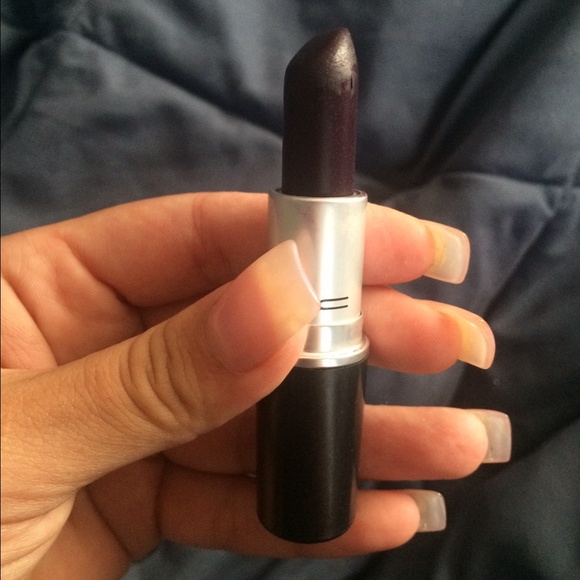 Cyber MAC lipstick - Picture 3 of 4