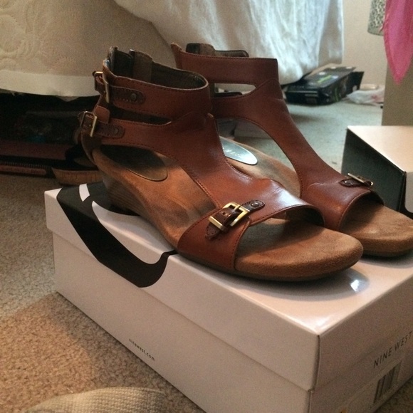 Aerosoles sandals