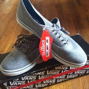 Vans-Women's Authentic Lo Pro