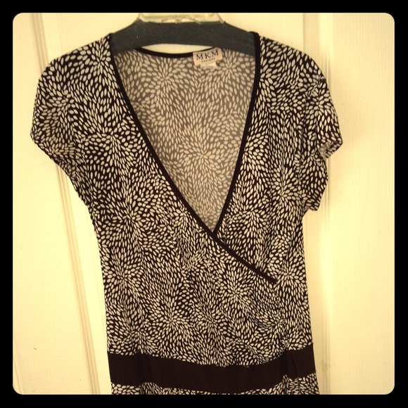 Low cut V mock wrap blouse