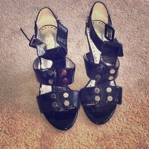 Cute black BCBG heels!