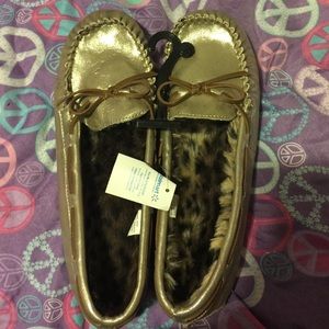 BNWT women's moccasins
