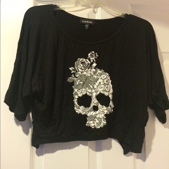 Bebe crop top skull shirt
