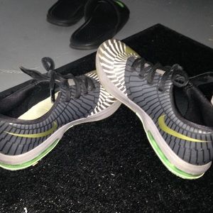 Kd 6's Kevin Durants low tops
