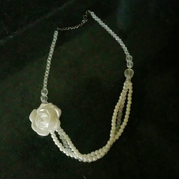Pearl necklace - Picture 2 of 2