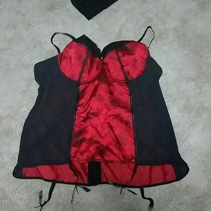 Hips and curves lingerine