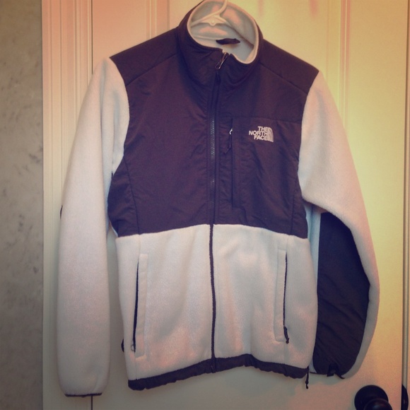 White north face Denali jacket