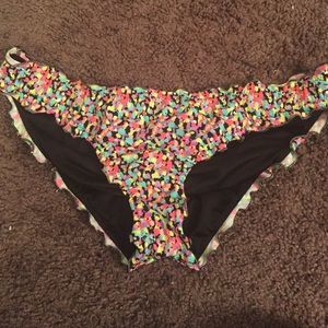 VS bathing suit bottoms