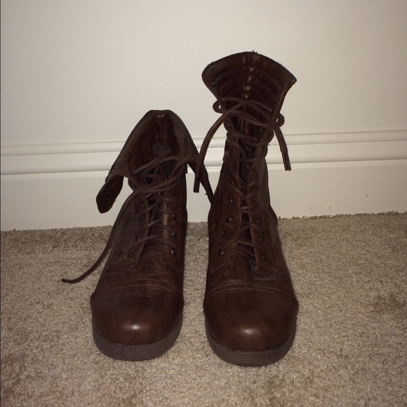2 in 1 brown combat boots