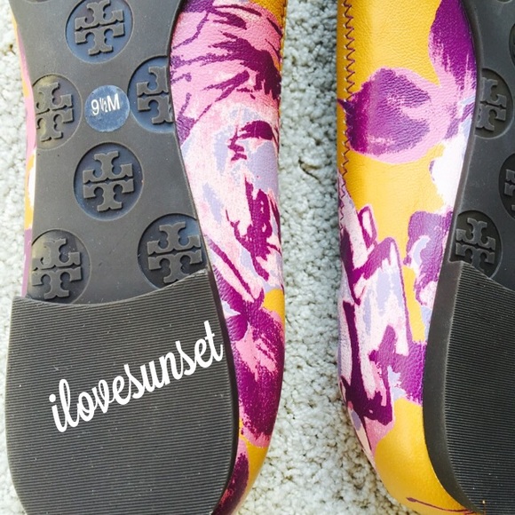 {Tory Burch} Printed Revas - Picture 3 of 4