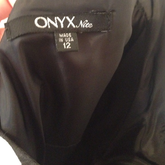 Satin dress - Picture 3 of 3