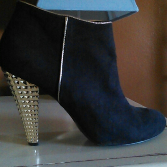 Black and gold comfortable and super cute booties