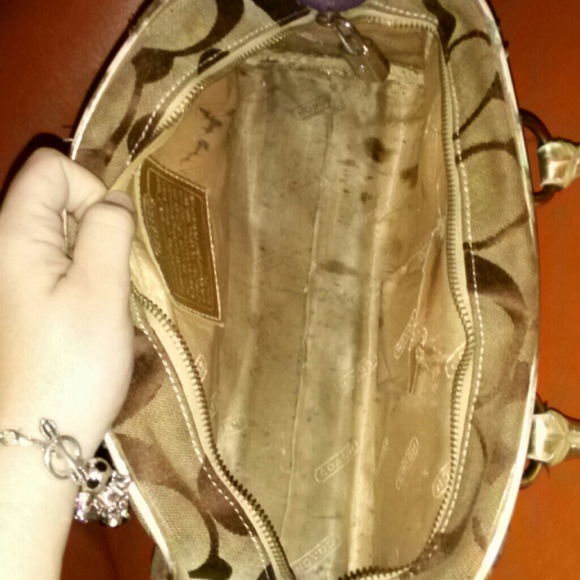 Authentic Coach Purse - Picture 3 of 4