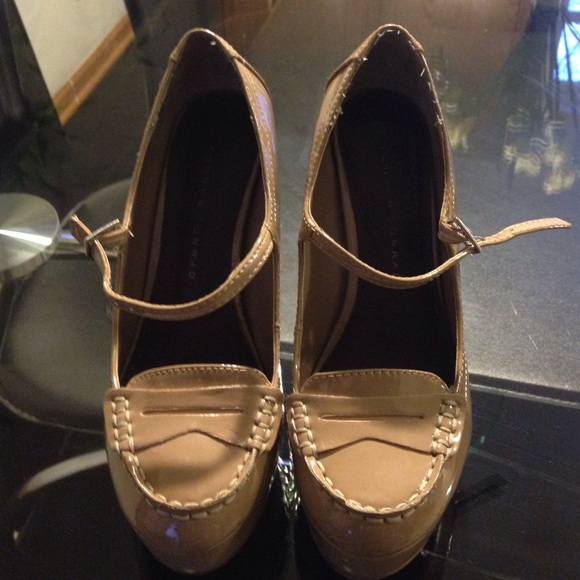 LC Lauren Conrad heels